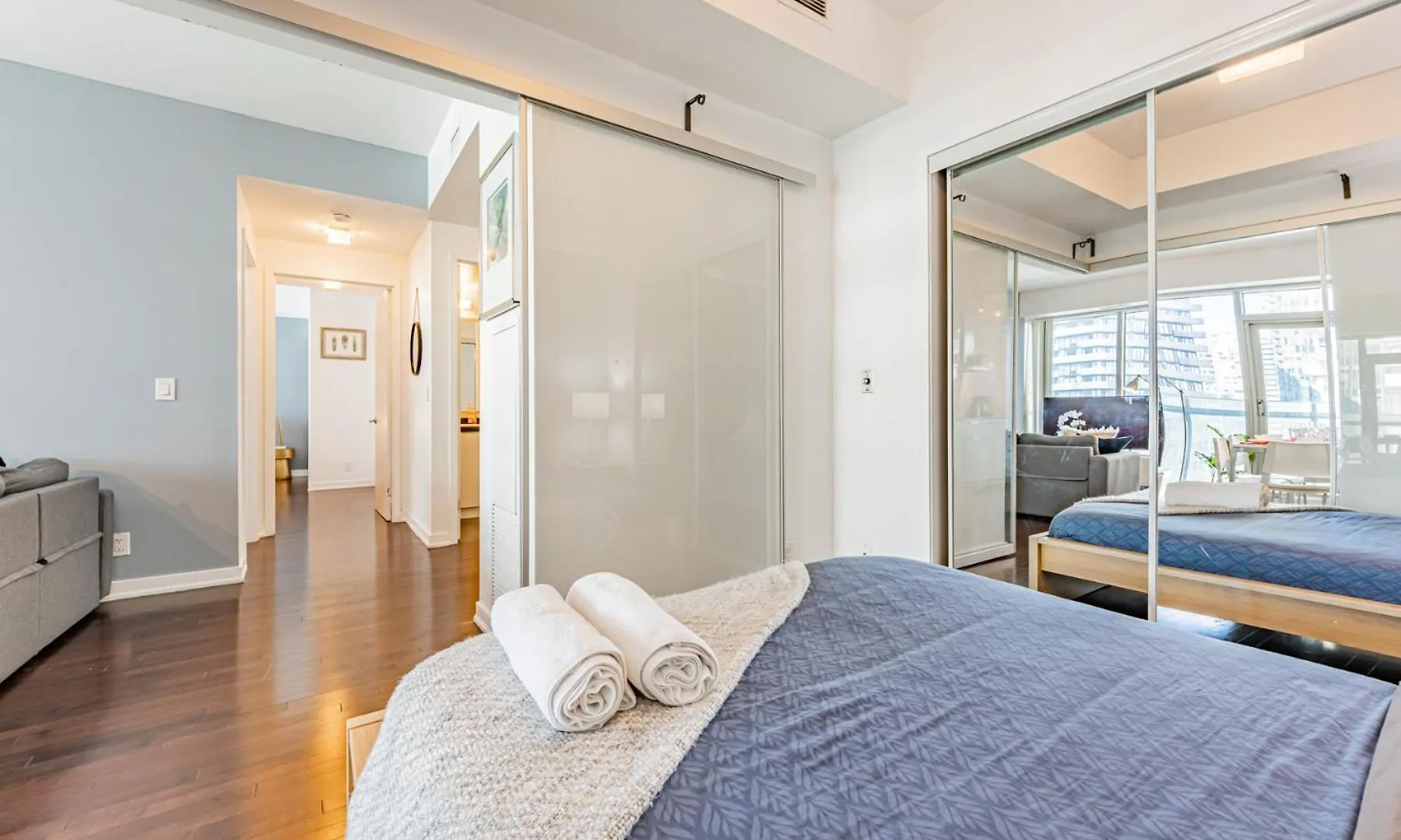 شقة York Suites تورونتو