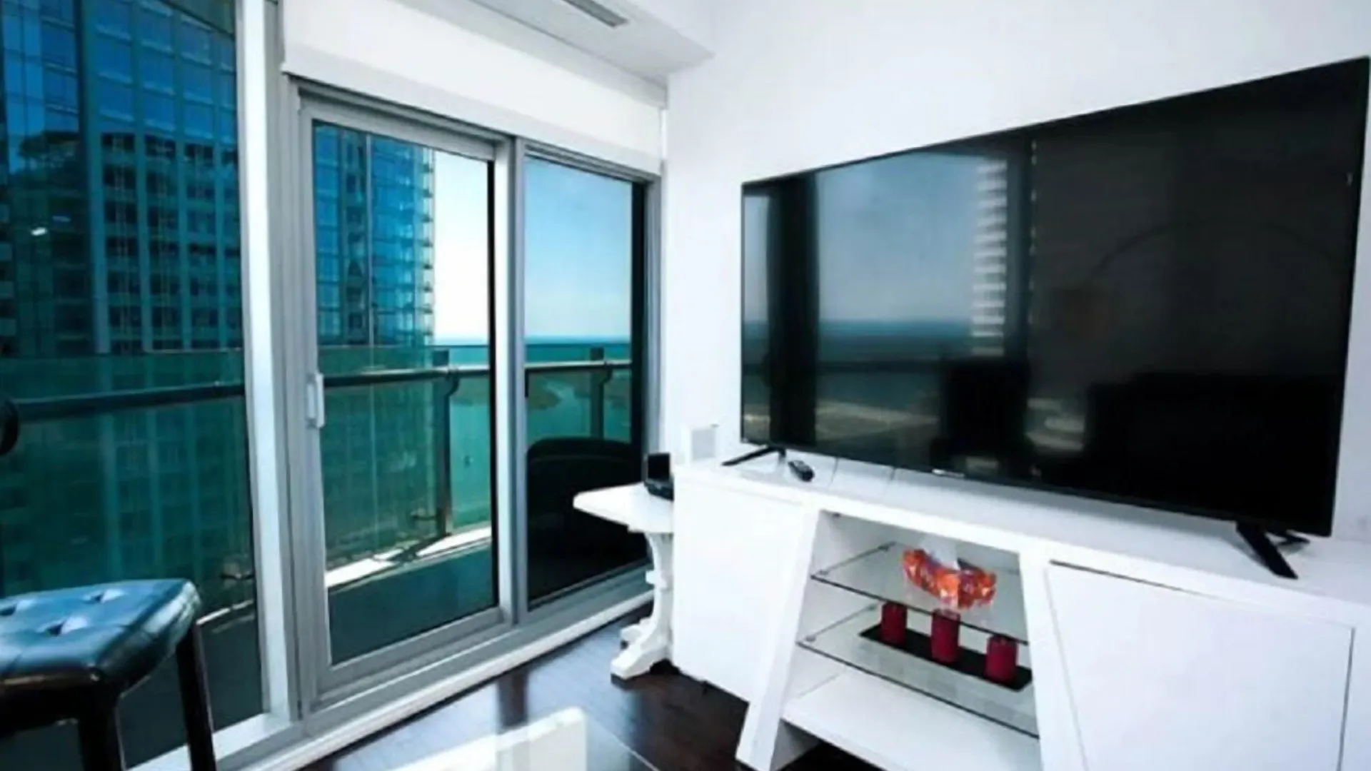 York Suites トロント 0*,  カナダ