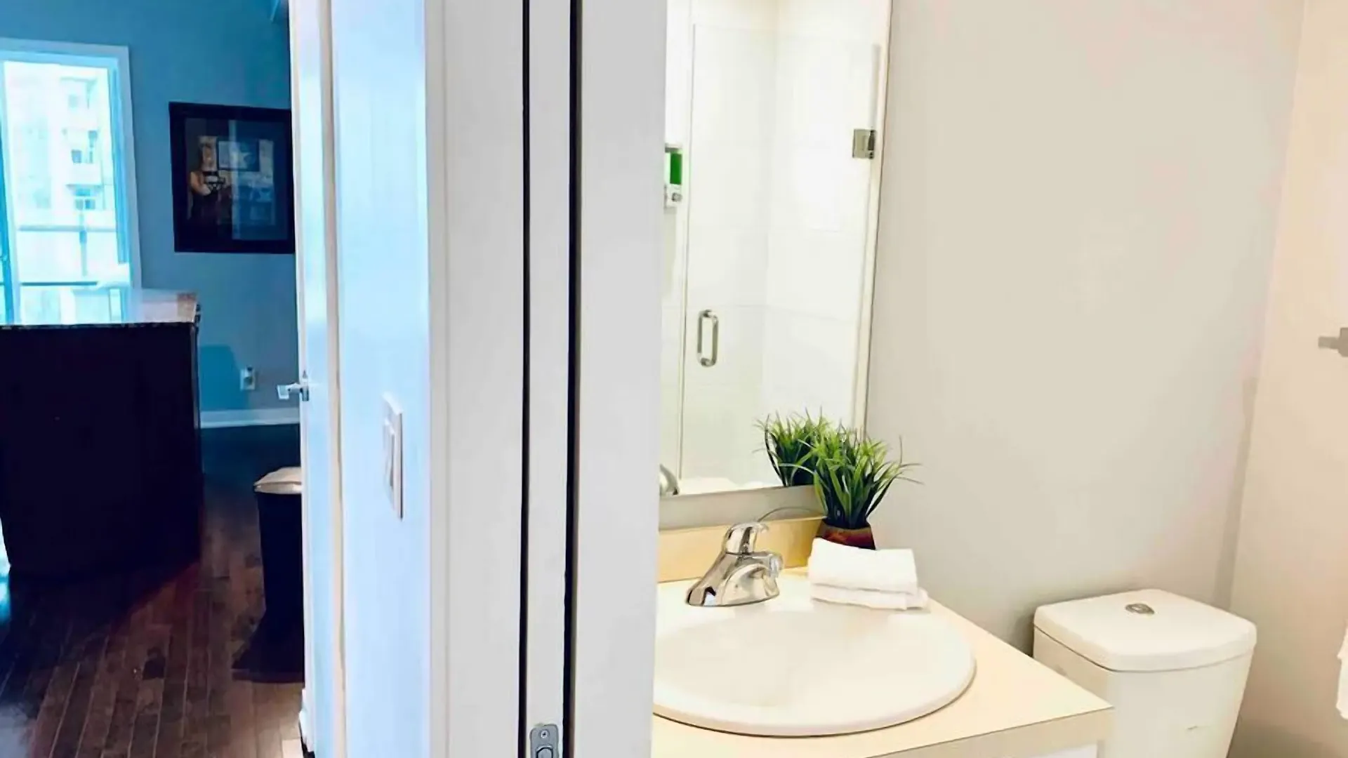 York Suites トロント